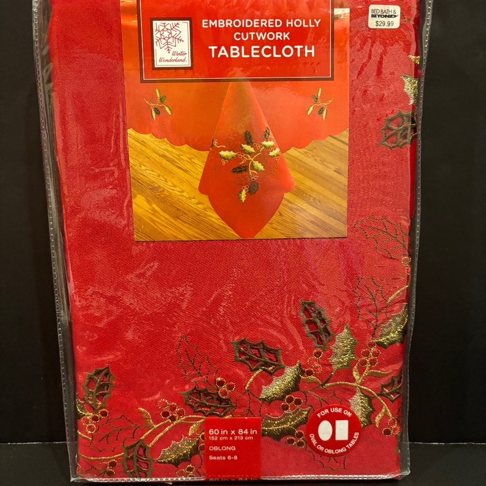 NIP Winter Wonderland Embroidered Holly Cutout Tablecloth 60"x84" Oblong - Red